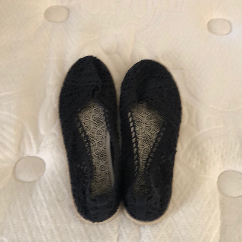 Crochet flats